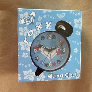 Retro Roxy alarm clock